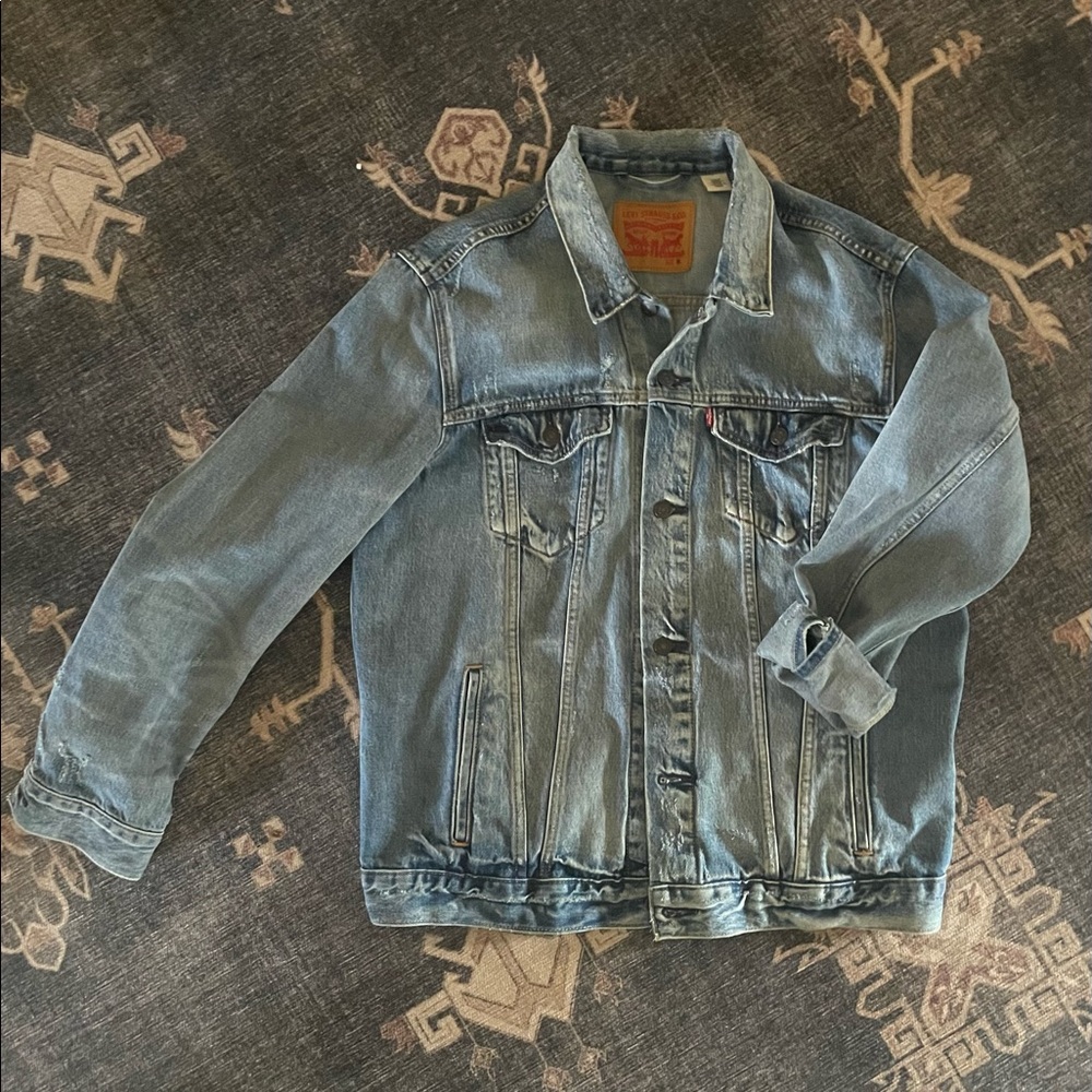 Levi’s denim jacket